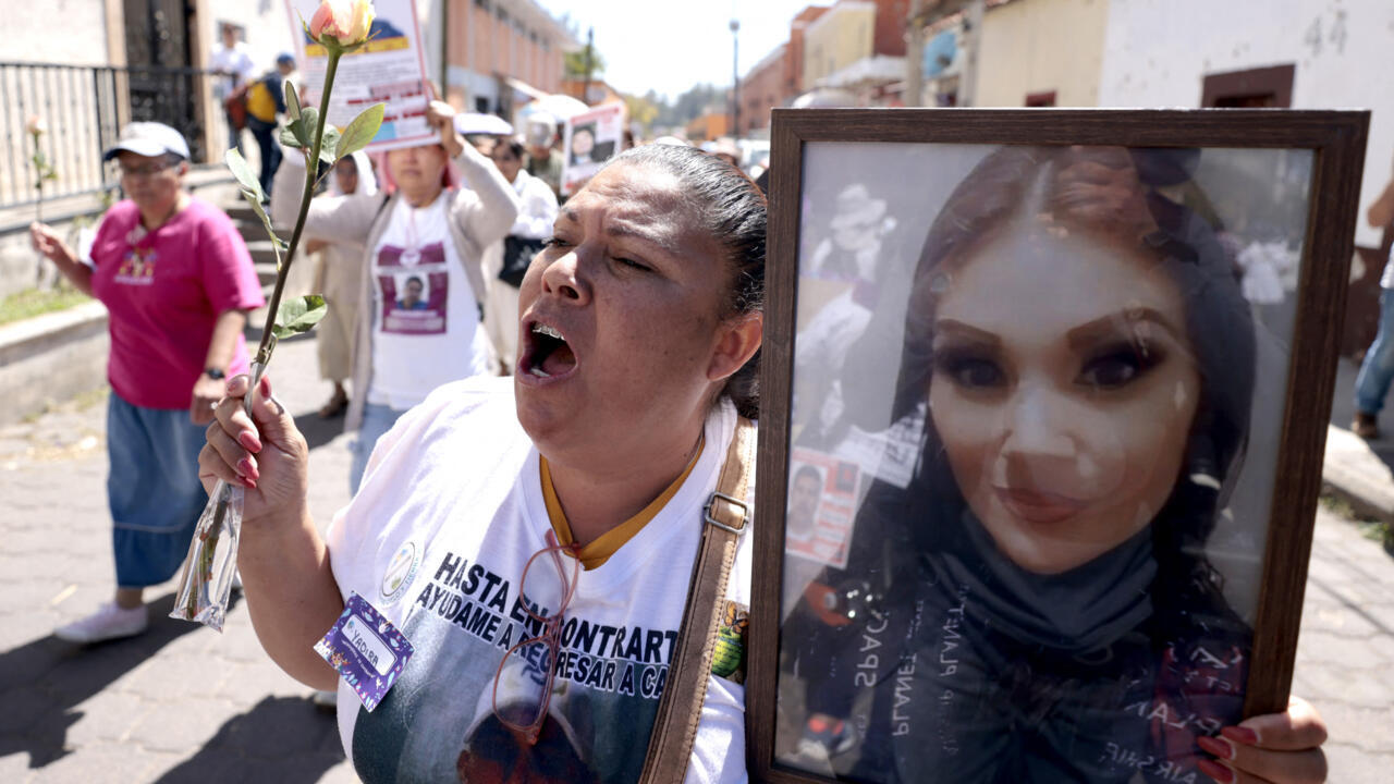 Familias en busca de sus desaparecidos