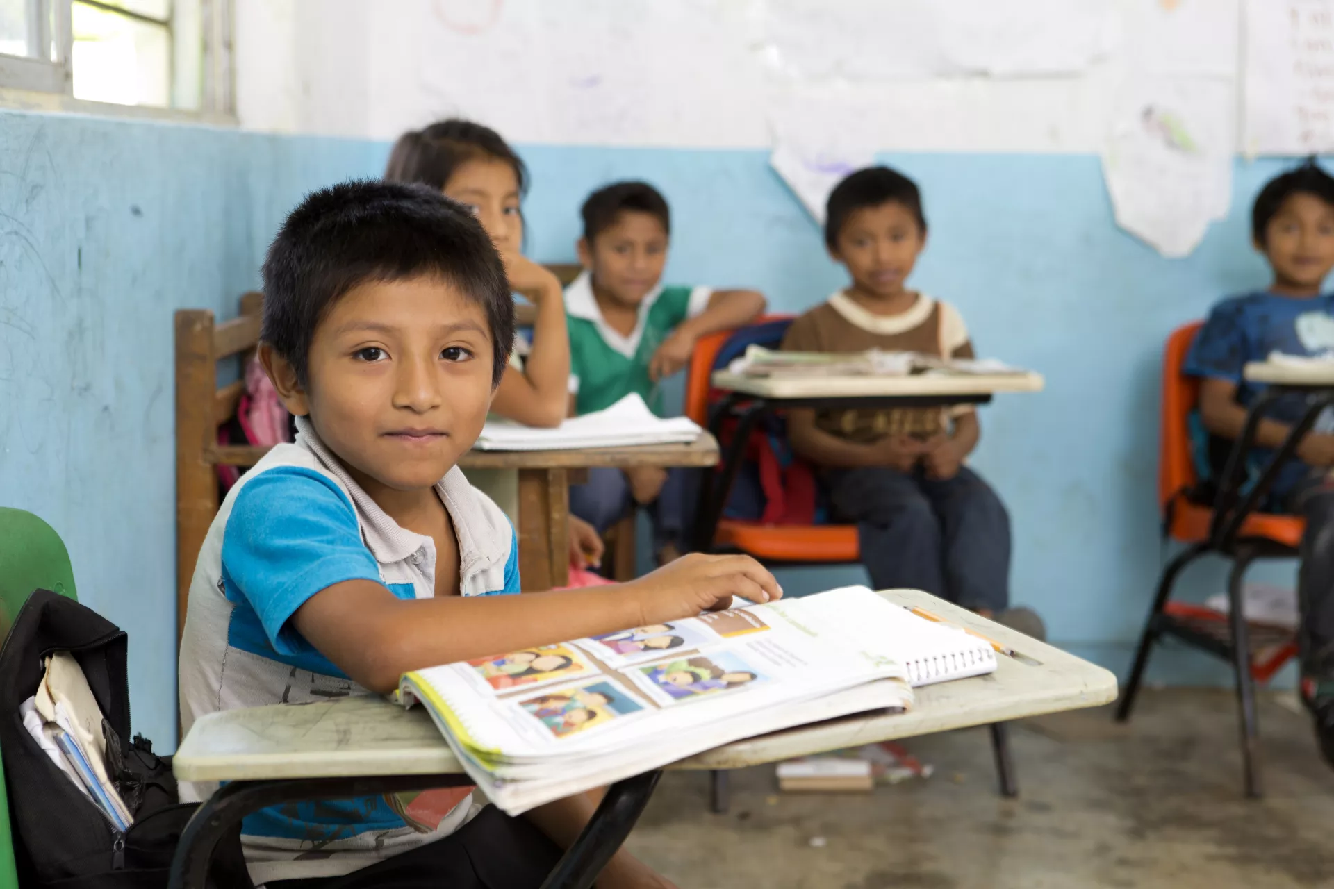 Todos los niños deberían tener una niñez protegida: educación y bienestar.